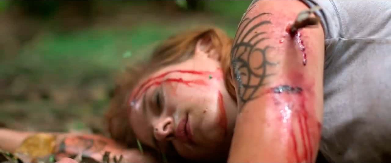the-green-inferno-movie-clip-first-encounter